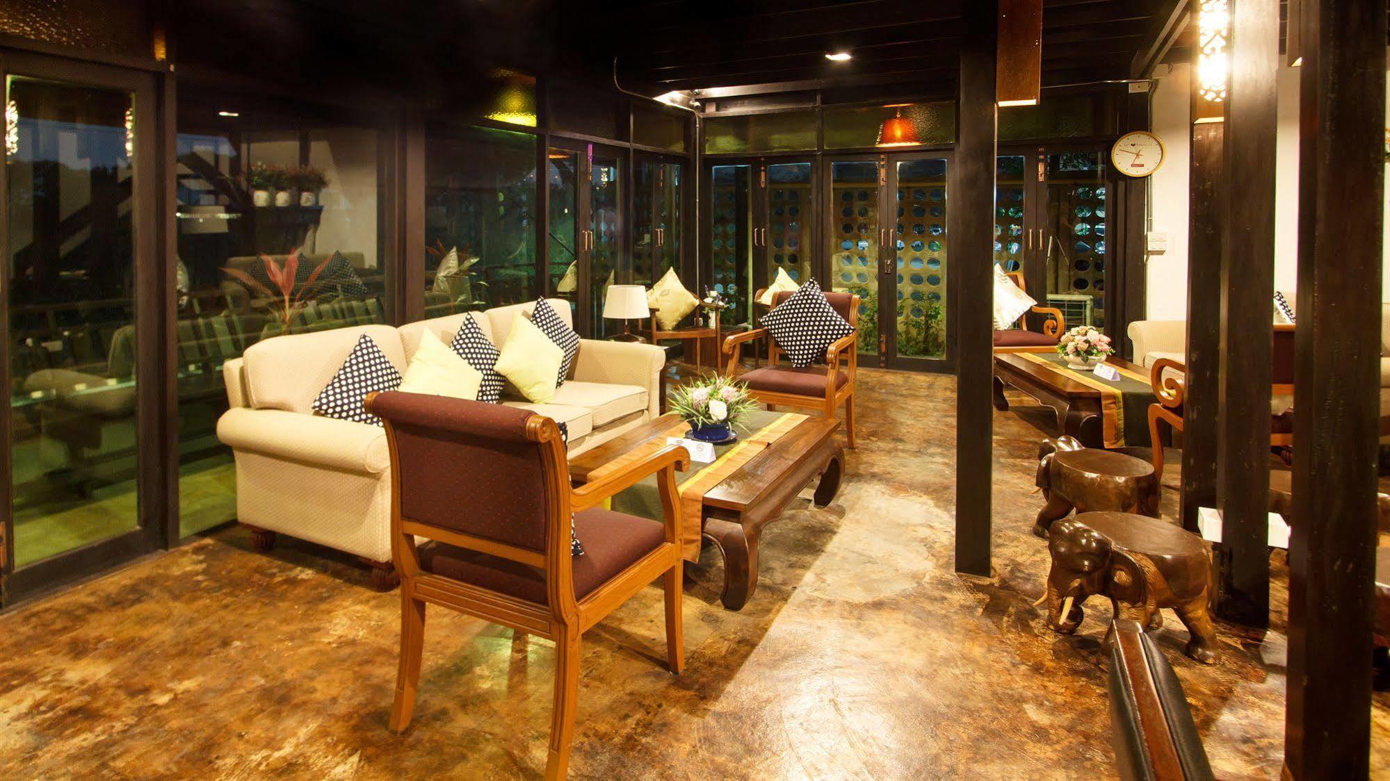 Wiang Chang Klan Chiang Mai Esterno foto